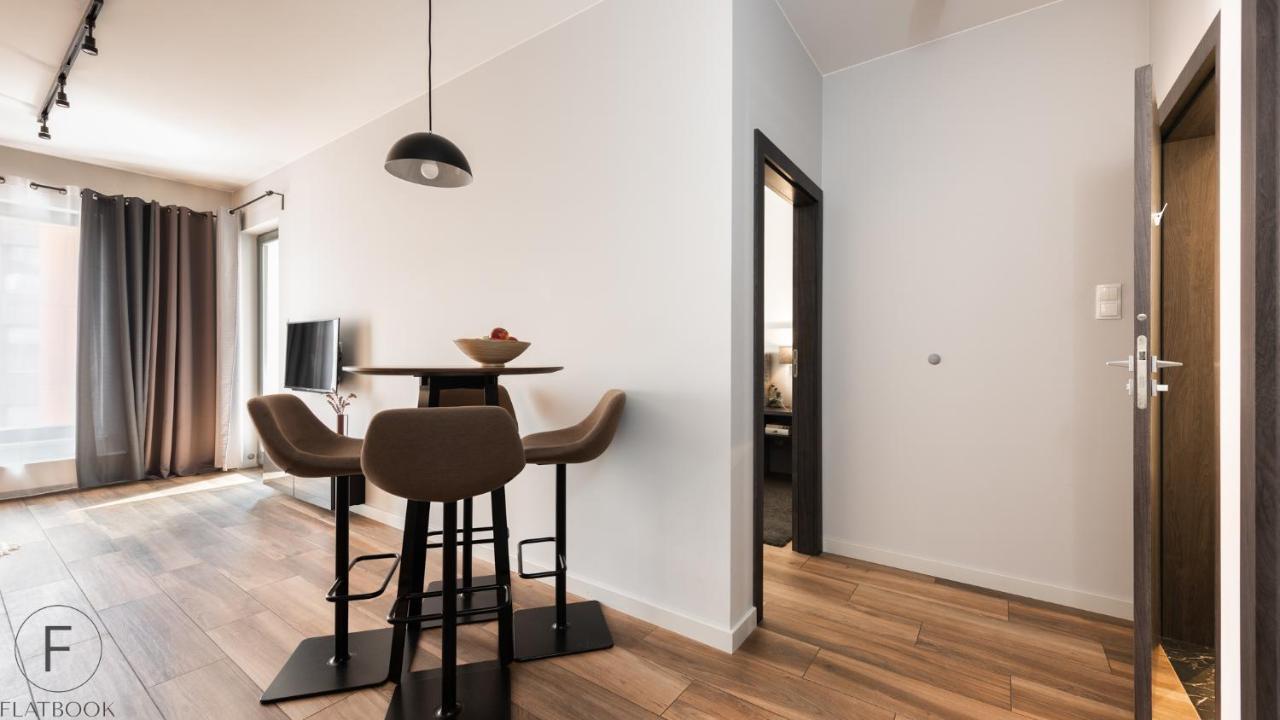 Flatbook - City Center Apartments Brabank With Parking Gdansk Ngoại thất bức ảnh