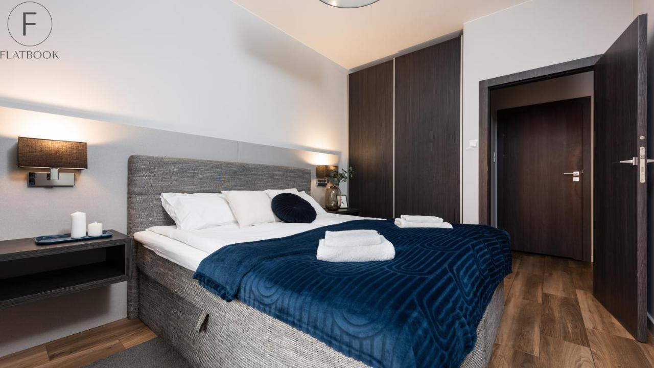 Flatbook - City Center Apartments Brabank With Parking Gdansk Ngoại thất bức ảnh