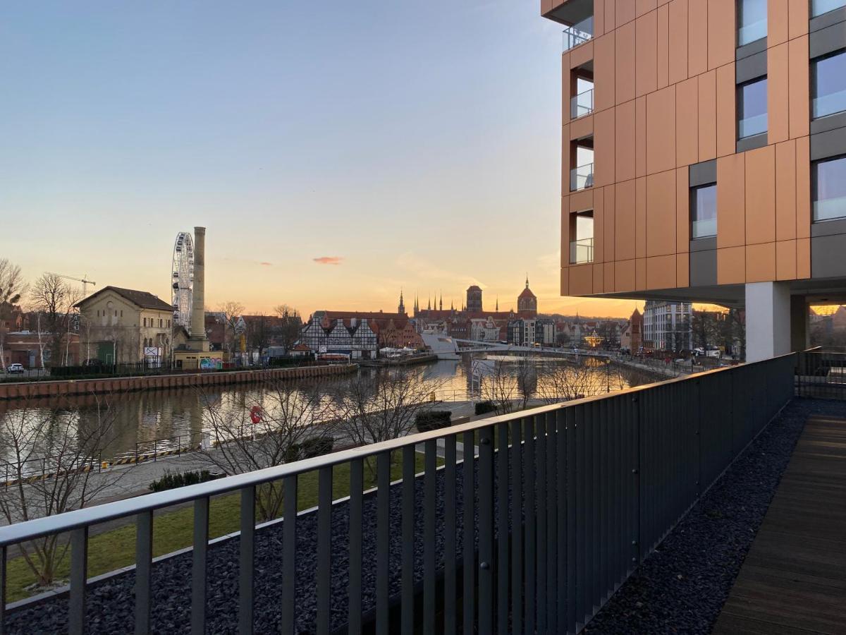 Flatbook - City Center Apartments Brabank With Parking Gdansk Ngoại thất bức ảnh