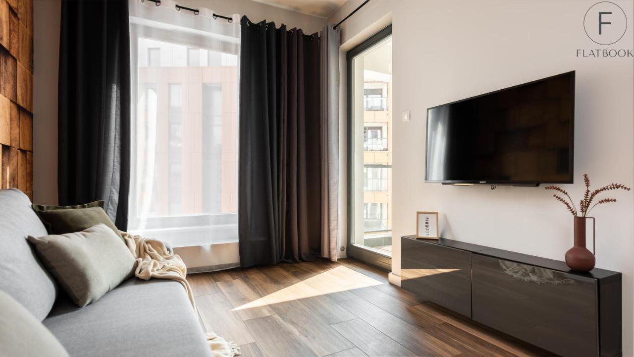 Flatbook - City Center Apartments Brabank With Parking Gdansk Ngoại thất bức ảnh